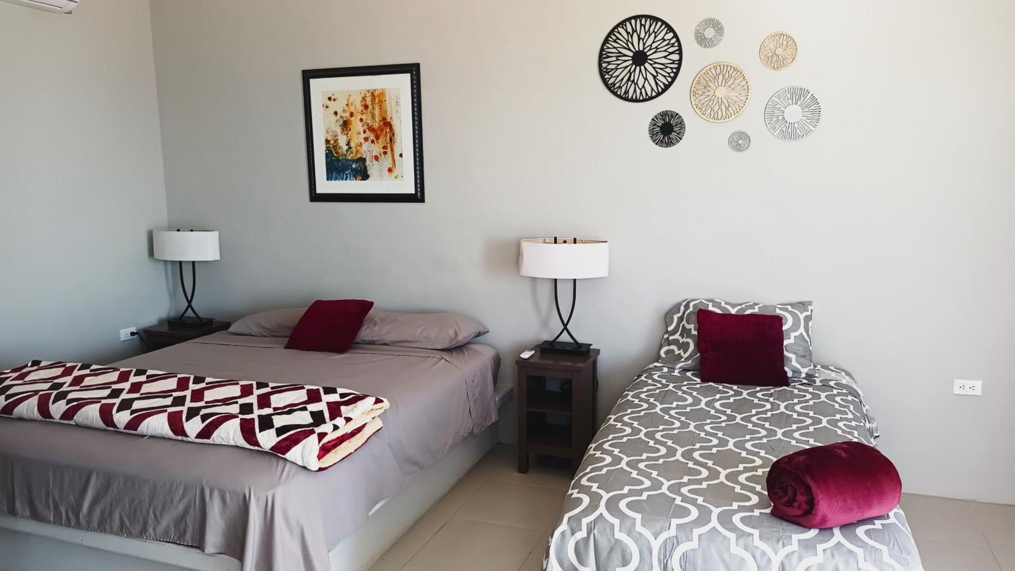 Hotel- Whale Tours And Sport Fishing Vista Mag-Bay Puerto San Carlos Δωμάτιο φωτογραφία